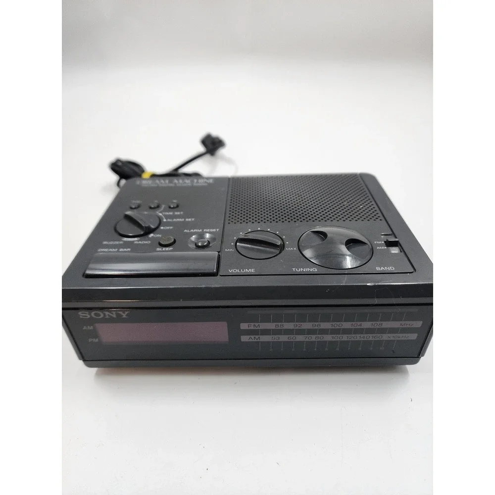 Sony Dream Machine FM AM Digital Clock Radio ICF-C2W Black Vintage Alarm Clock